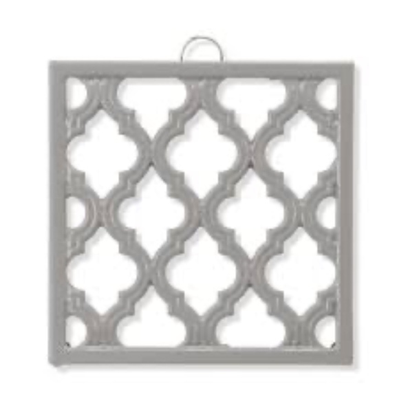 Williams Sonoma Cast Iron Trivet - Picture 1 of 2